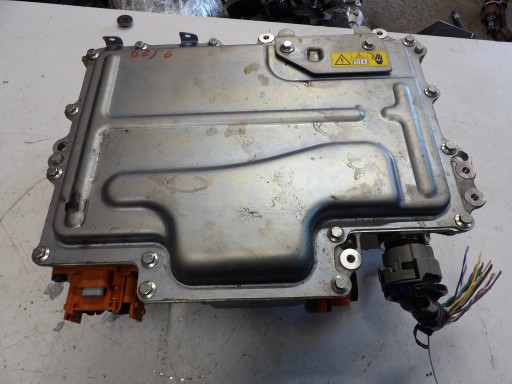 Модуль перетворювача акумулятора перетворювача renault austral 1.2 e-tech 231c19051r