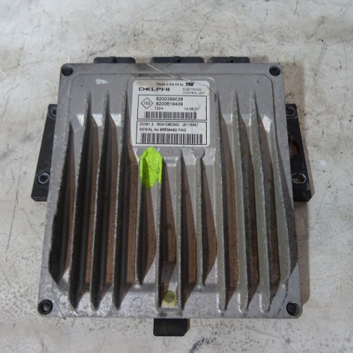 RENAULT CLIO III 1.5DCI Centralina 8200399038