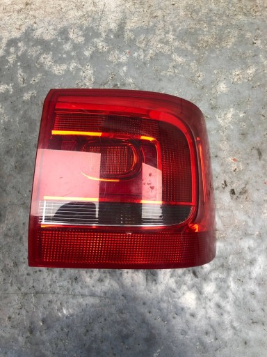light right rear part VW TOURAN II 1T0945096R