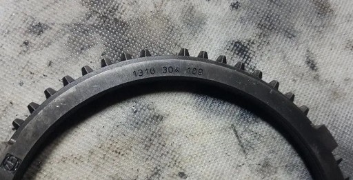 КОЛЬЦО СИНХРОНИЗАТОРА ZF 1316304189