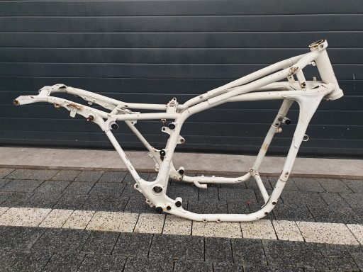 HONDAVF750RAMA - HONDA VF 750 MAGNA рамка документи 83ГОД