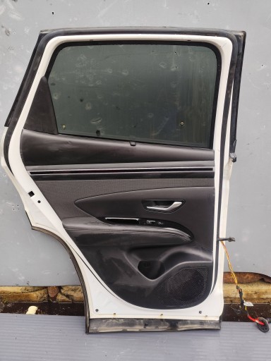 HYUNDAI TUCSON IV door rear part rear. left complete DEMONTAZ
