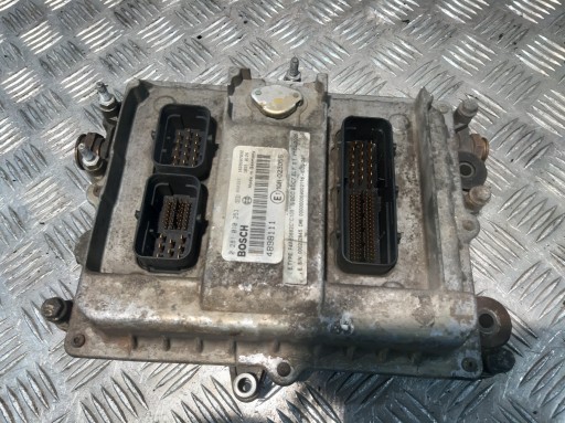 Контролер двигуна iveco bosch 0 281 010 253