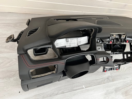 BMW 2 F45 2 F46 Console Original Rouge NIC