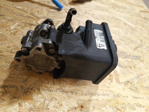 servo pump of the steering wheel BMW 6756930
