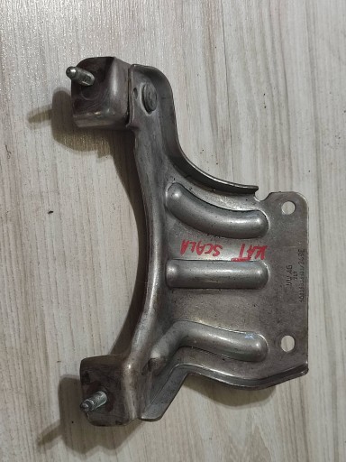 Skoda Scala 2020 holder / bracket tlumika