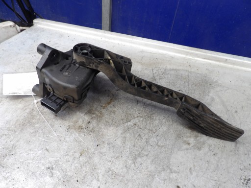 Opel Corsa C accelerator pedal 9129423 6PV008110-00