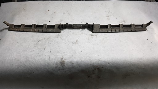 DAF XF 106 ЄВРО 6 СТУПІНЬ ГРИЛЯ ФІКТИВНЕ КРІПЛЕННЯ