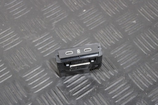 Adapter, Stecker USB TYPU C 248H31069R DACIA DUSTER III 3 2024