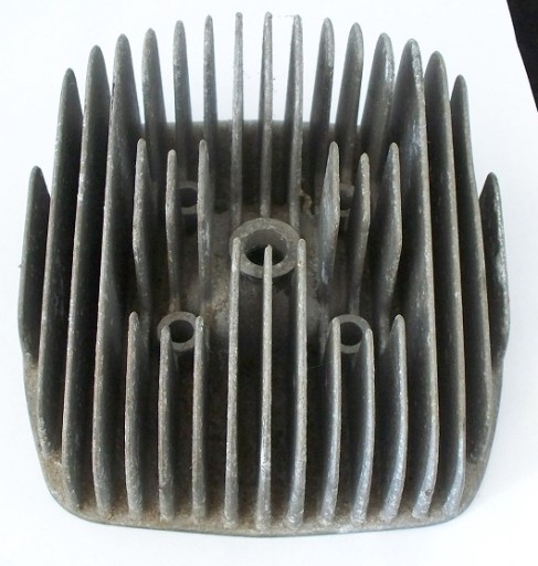 ГОЛОВКА БЛОКУ ЦИЛІНДРІВ WSK 125 ОРИГІНАЛ PRL