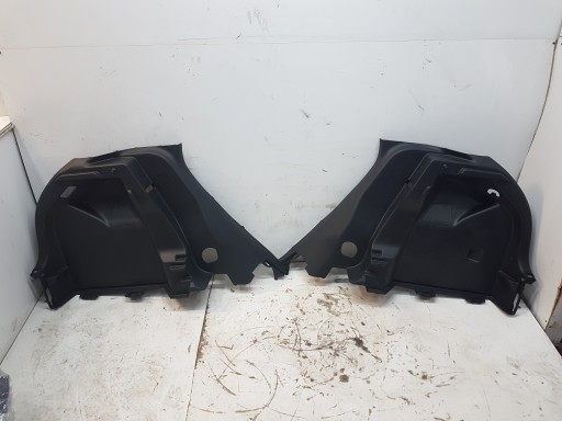 64740-k0050 - YARIS IV P21 бекон багажник правий лівий