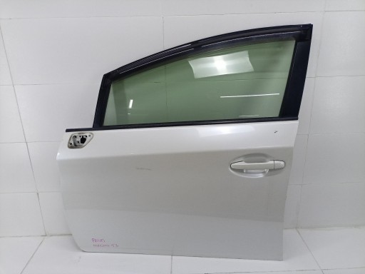 door front left side Toyota Prius 3 XW30 ZVW30 2011