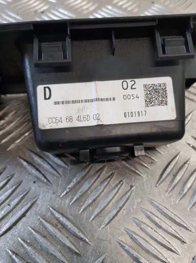 PANEL Interrupteur bouton lève vitres Rétroviseur CC64684L6D MAZDA 5