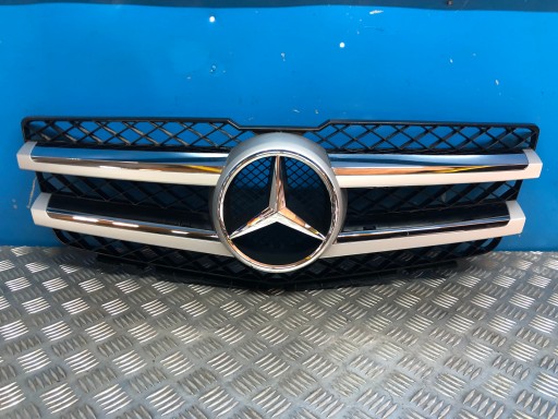 MERCEDES GLK X204 w204 ЭМБЛЕМА РЕШЕТКИ БАМПЕРА A2048800883