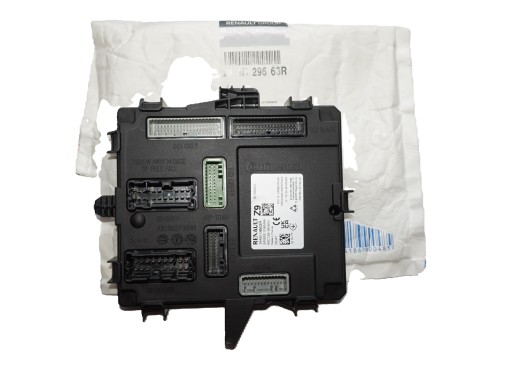 Блок запобіжників bsm модуль renault 284b29663r упаковка ory