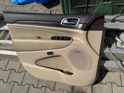 JEEP GRAND CHEROKEE WK2 LIFT OVERLAND 17- upholstery door left front beige