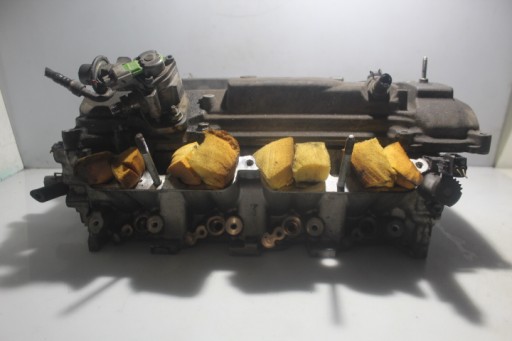 ГОЛОВКА ДВИГУНА TOYOTA AVENSIS II T25 2.0