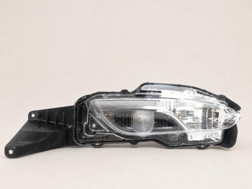 TOYOTA YARIS IV CROSS MXP 20- fog light light LED DRL W bumper front right