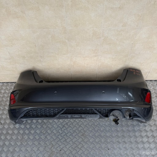 bumper rear complete FORD FIESTA ST-LINE MK8 2019 ROK 4 PDC