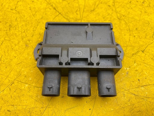 E01700100 - Модуль контролера заднього бампера volvo xc40 ii e01700-100