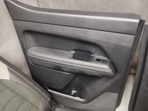 Volkswagen Amarok II 2023 Sitze Seiten AIRBAGI