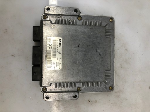 Комп'ютер двигуна собаки 0281010876 9647474180