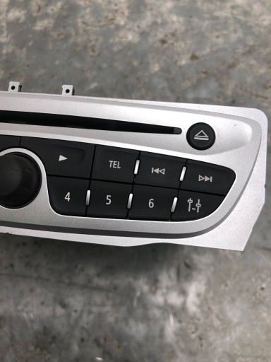 RADIO CD RENAULT SCENIC III 281150743R