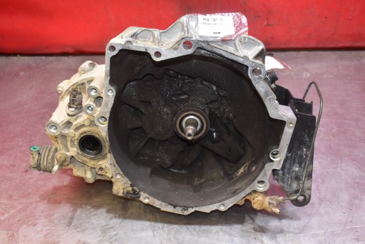Getriebe KIA CARENS 2 II 1.8 16V 125 KM 02-06