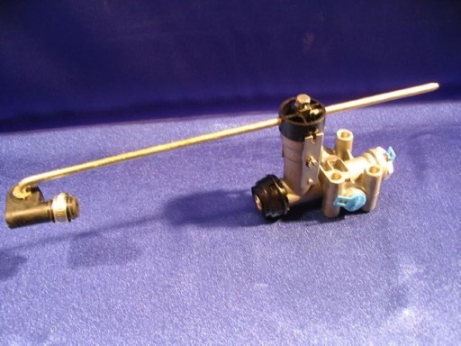 4640060020 - 3-ВХІДНИЙ РІВНУВАЛЬНИЙ КЛАПАН ПОДУШКИ