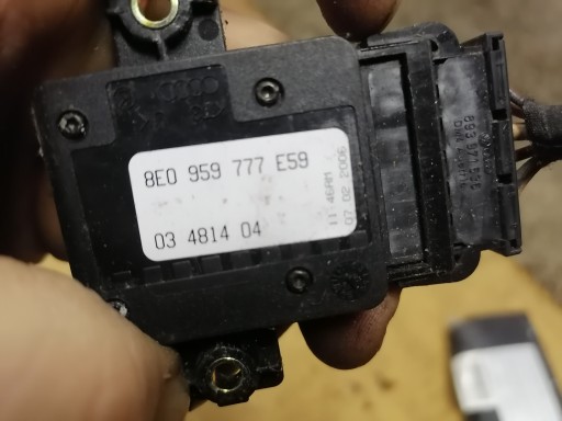 AUDI A5 A4 switch control seats 8E0959777