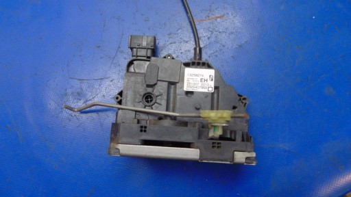lock door right front 6 vertical OPEL CORSA D 06-14 ROK