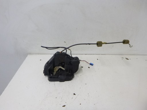 lock rear part right Mercedes W203 C180 2037300235