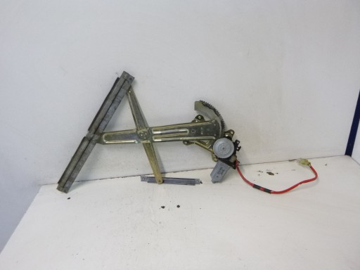 mécanisme vitre avant Suzuki Swift Lift 1997 3D
