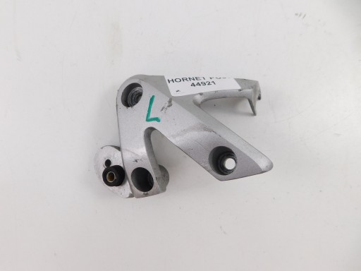 HONDA HORNET PC36 КРЕПЛЕНИЕ УКАЗАТЕЛЯ ПОВОРОТА ЛЕВОЕ