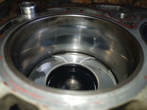OPEL ASTRA K 1.6CDTI 1.6 CDTI B16DTU LWV BLOK DOL of the engine pistons crank