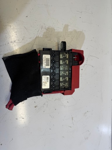 Модуль предохранителя аккумулятора renault megane iv spicy 241148160r