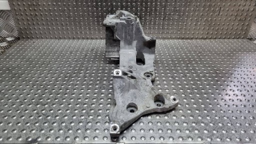 Halter Stütze ALTERNATORA 04L903143D AUDI A4 B9 A5 8W SUPERB III 2.0 TDI