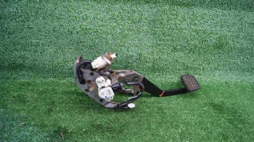 PEDAL bremse TOYOTA YARIS 3 AUTOMAT HYBRID 89510-33030