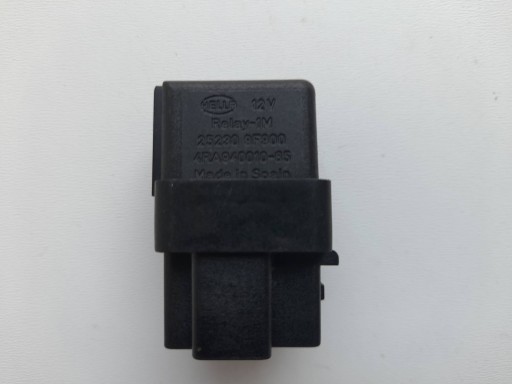 Nissan Almera Primera Terrano relay Hella 252309F900 (P77)