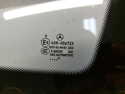 Mercedes GLA II H247 window bodywork right rear part