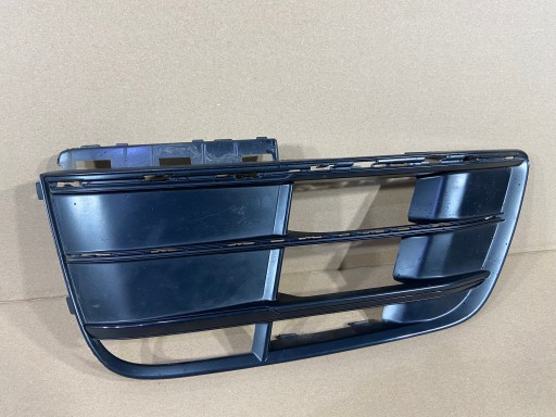 80A807679H - Ліва решітка бампера передня AUDI Q5 II S-LINE