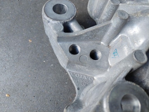 holder engine mount gearboxes 31460805 VOLVO S60 III V60 II 2.0 D 3