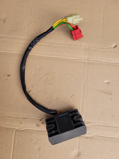 Honda CRM 125 регулятор напруги