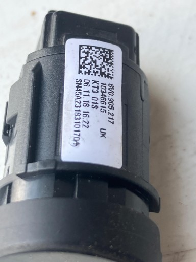 button START STOP SKODA FABIA III 6V0905217
