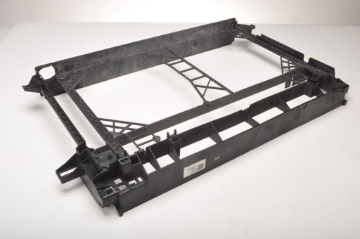 OPEL INSIGNIA B РАМКА РАДІАТОРА 84207976