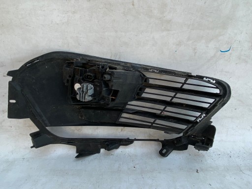 PEUGEOT 309 II T9 GT-LINE grid of a bumper right AA38267711 99894487