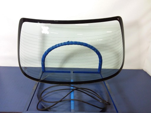 HONDA CITY IV LIFT ЗАДНЕЕ СТЕКЛО