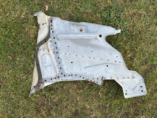 ФАРТУК ПЕРЕДНИЙ ПРАВЫЙ SPRINTER 906 2006-2017 гг.