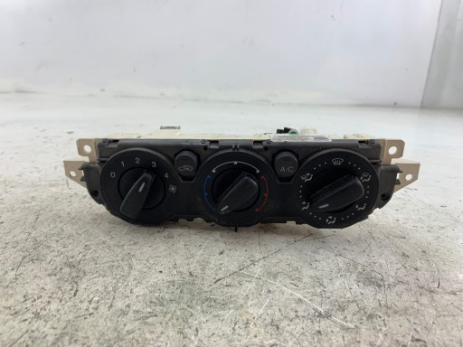 FORD FOCUS C-MAX MK1 et commande de climatisation chauffage 3M5T19980AC