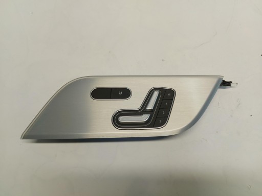 Mercedes GLA 250e LIFT H247 button control seat right A1779056600